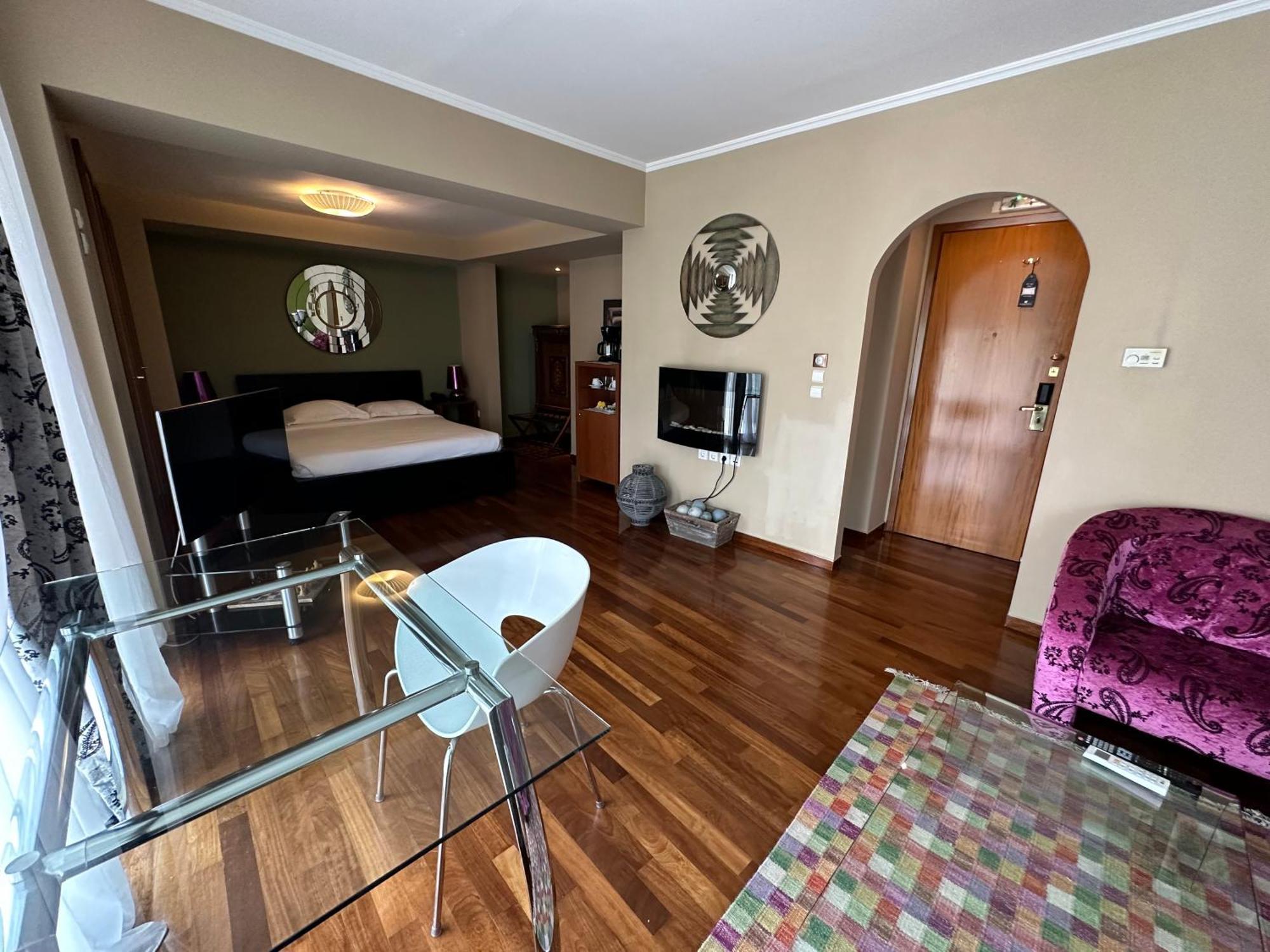 Andromeda Suites Athènes Extérieur photo